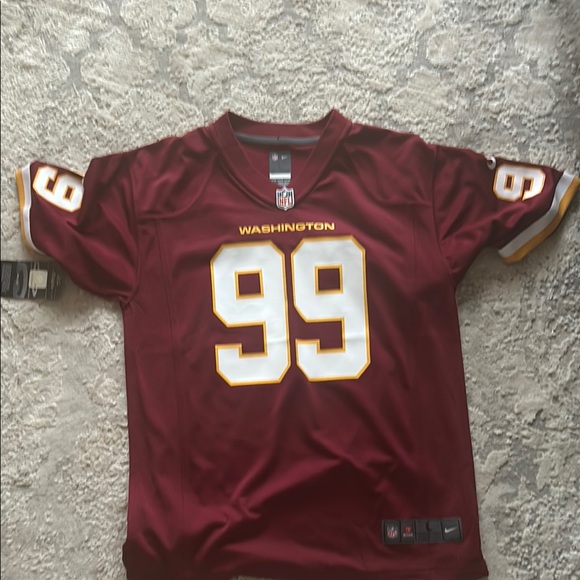 Kids Burgundy Football Jersey - Picture 1 of 2